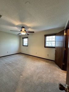 Beautiful and Spacious 4 Bedroom Home for Sale! - image 9