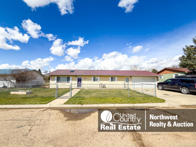 One-Level Home Malta MT Move-In Ready w/Huge Shop & Private Yard - image 1