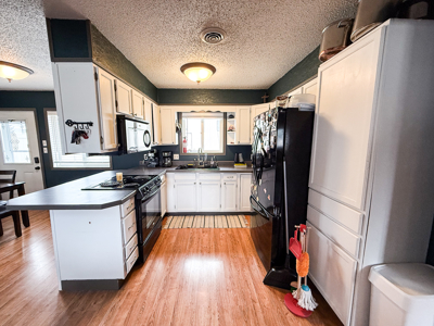 One-Level Home Malta MT Move-In Ready w/Huge Shop & Private Yard - image 29