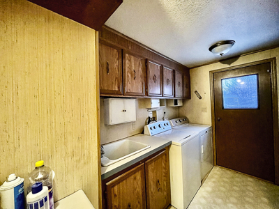 "Affordable Rural Living in Winnett, MT – Cozy Home on Triple Lot - image 25