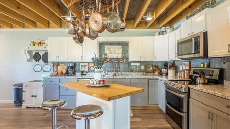 Home and Farm for sale in Howell County - image 16