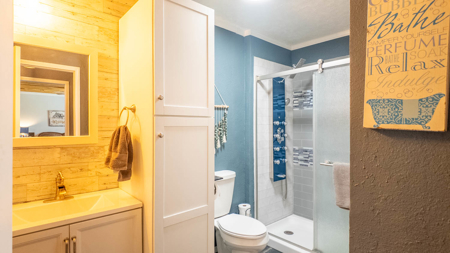 Home and Farm for sale in Howell County - image 18