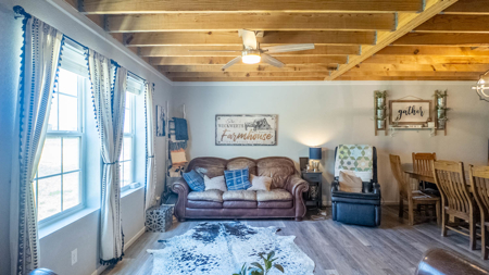 Home and Farm for sale in Howell County - image 11