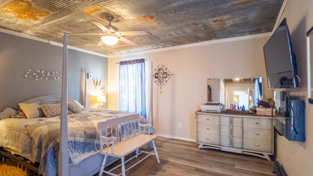 Home and Farm for sale in Howell County - image 27