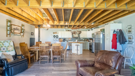 Home and Farm for sale in Howell County - image 4