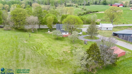 Home Near Lake Cumberland in Albany, Kentucky - image 21