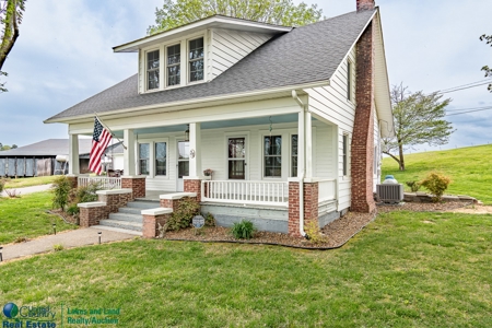 Home Near Lake Cumberland in Albany, Kentucky - image 3
