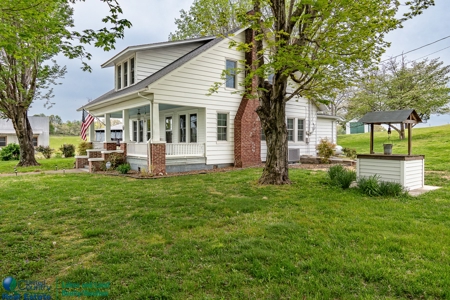 Home Near Lake Cumberland in Albany, Kentucky - image 4