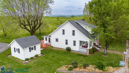 Home Near Lake Cumberland in Albany, Kentucky - image 28