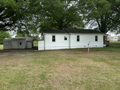 Country Home For sale in Hiddenite, NC!! - image 6