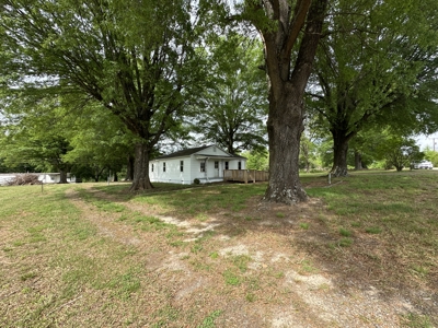 Country Home For sale in Hiddenite, NC!! - image 4