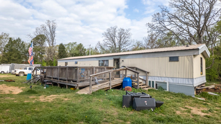 Home for sale in the Southern Missouri Ozarks - image 12