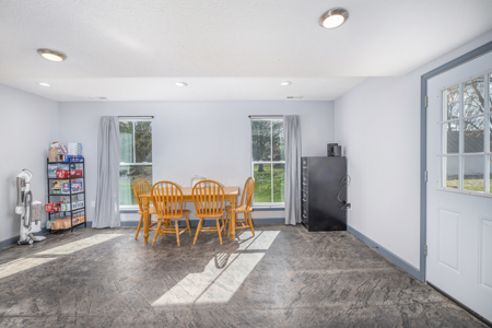 Move-in Ready Gem in Downtown Cardington! - image 6