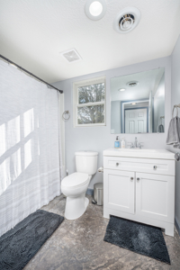 Move-in Ready Gem in Downtown Cardington! - image 15