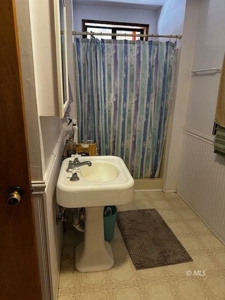 Country Home For Sale in Cedarville, CA - image 4