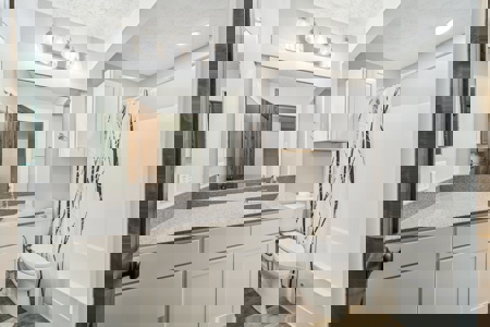 Pryor, Oklahoma Home in Town For Sale - image 21