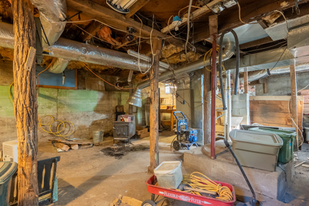 Home in Town for Sale in Pembroke VA - image 38