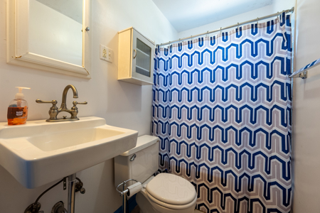 Home in Town for Sale in Pembroke VA - image 10