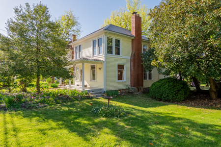 Home in Town for Sale in Pembroke VA - image 15