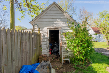 Home in Town for Sale in Pembroke VA - image 44