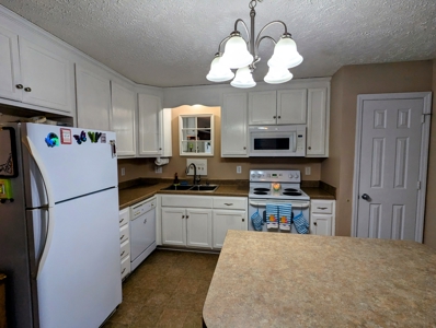 Country Home for Sale in Laurel Fork VA - image 8