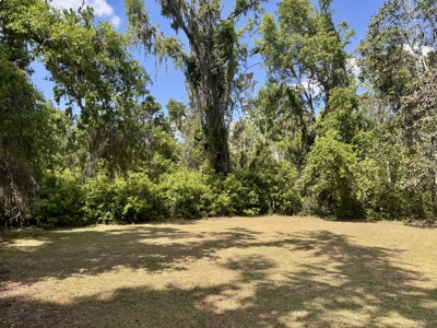 Lake Home with Attached Garage For Sale in Jennings, FL - image 43