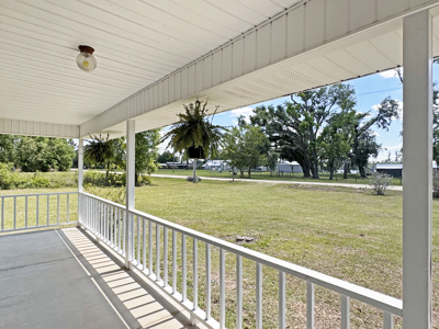 Lake Home with Attached Garage For Sale in Jennings, FL - image 42