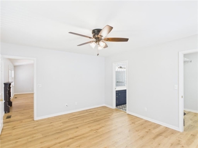 Harrison Condo 2 Bedroom, 2 Bath and 2 Car  For Sale - image 7