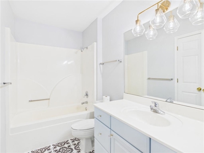 Harrison Condo 2 Bedroom, 2 Bath and 2 Car  For Sale - image 14