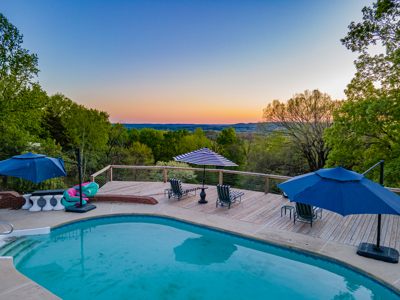 Luxury Home On 42 Park-Like Acres In Fayetteville, Tennessee - image 6