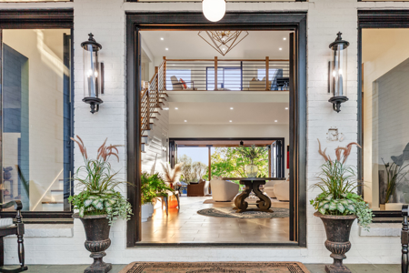 Luxury Home On 42 Park-Like Acres In Fayetteville, Tennessee - image 3