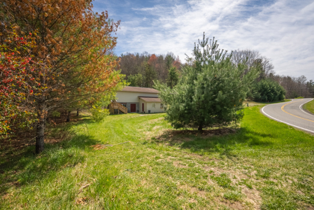 Commercial Property for Sale in Floyd County VA - image 16