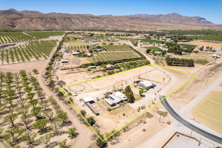 Well-Equipped Horse Property for Sale in Las Cruces, New Mexico - image 2