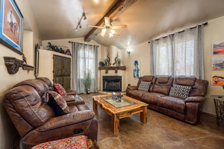 Well-Equipped Horse Property for Sale in Las Cruces, New Mexico - image 19