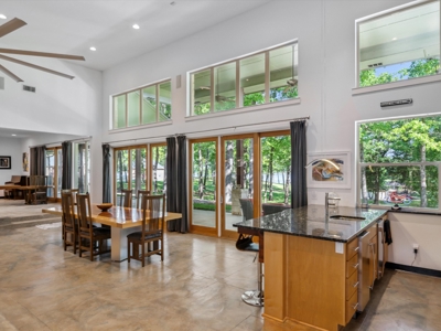 Lake Fork Waterfront Dream Home - Yantis - Wood County Texas - image 10
