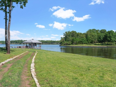 Lake Fork Waterfront Dream Home - Yantis - Wood County Texas - image 37