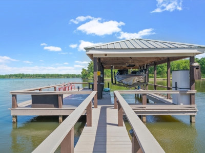 Lake Fork Waterfront Dream Home - Yantis - Wood County Texas - image 39