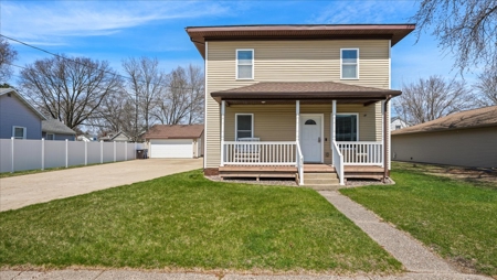 Welcome to your perfect family home in the heart of Sparta, WI - image 2