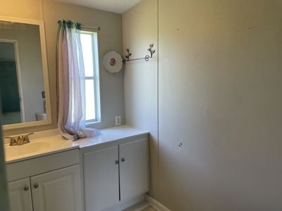 Unrestricted 2-AC Retreat in the Heart of Down East! - image 20