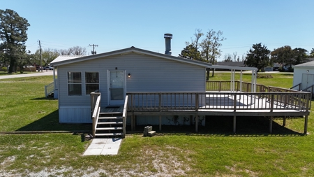 Unrestricted 2-AC Retreat in the Heart of Down East! - image 3
