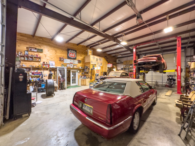 Barndominium For Sale In North Central Arkansas - image 22