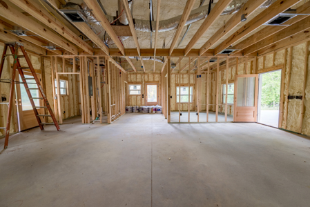 Your Dream Barndominium on 6+ Acres in North Florida! - image 8