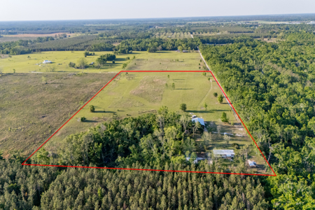 20 Acres with Home, Barn, Pasture & RV Hookup, Live Oak - image 1