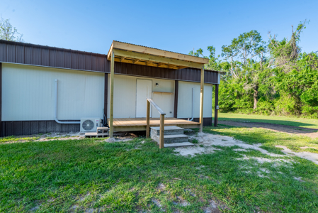 20 Acres with Home, Barn, Pasture & RV Hookup, Live Oak - image 9