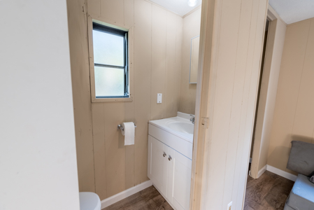 20 Acres with Home, Barn, Pasture & RV Hookup, Live Oak - image 27