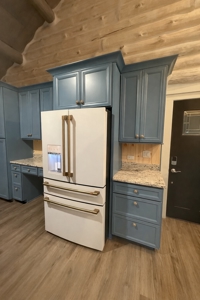 Custom Log Home on Lake Huron Hessel, MI Mackinac County Michigan - image 46