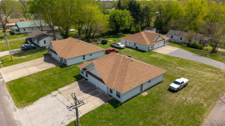 Fully Rented Duplexes for sale in Prime Mountain View Location - image 10