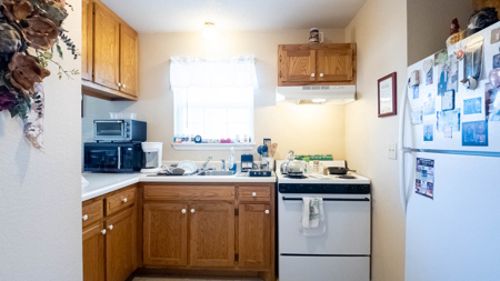 Fully Rented Duplexes for sale in Prime Mountain View Location - image 32
