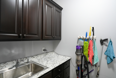 Exquisite Executive Home for Sale in Albia, Iowa - image 28