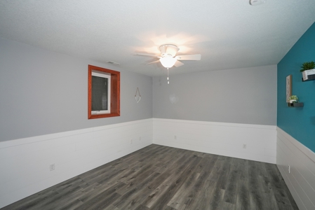 Exquisite Executive Home for Sale in Albia, Iowa - image 44